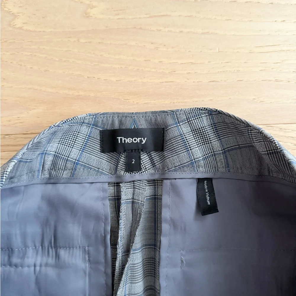 Theory Crop Plaid Grey/ Blue Pants Wool Blend Size 2